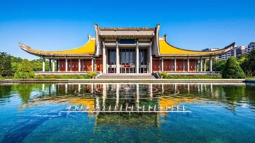 Auto privata: 8 ore di esplorazione altamente personalizzata di Taipei! Tour giornalieri