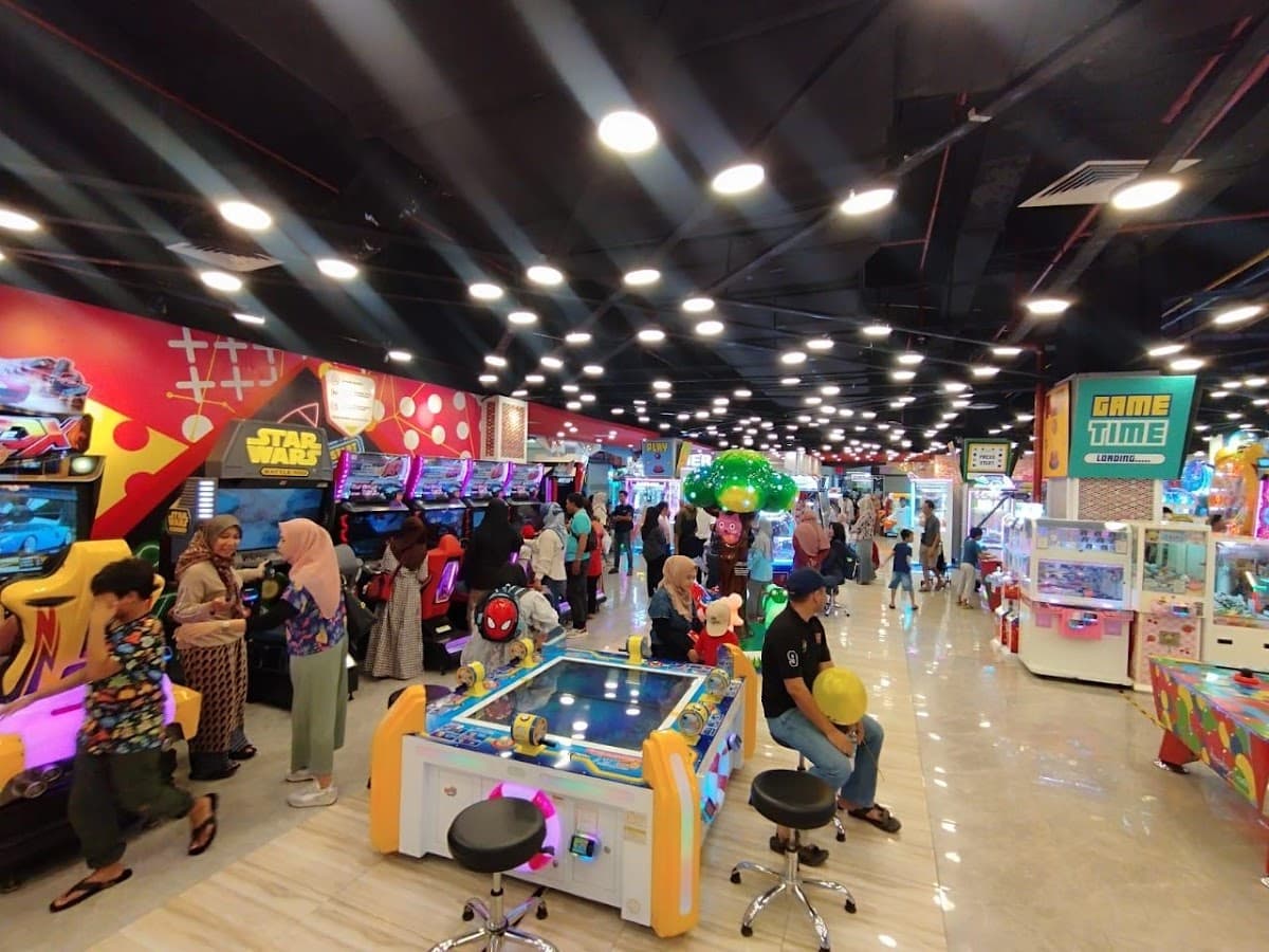 Funworld Royal Plaza Surabaya