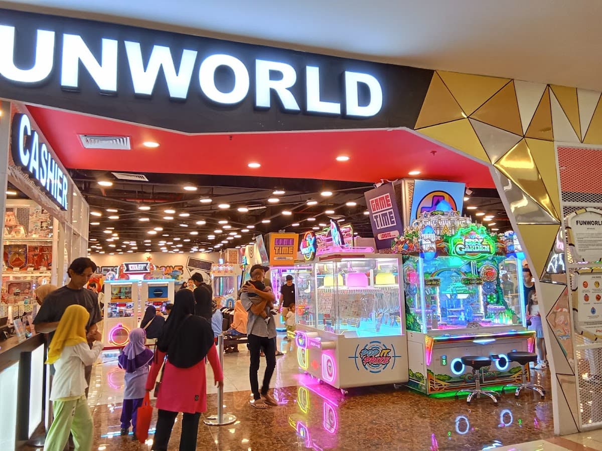 Funworld Royal Plaza Surabaya