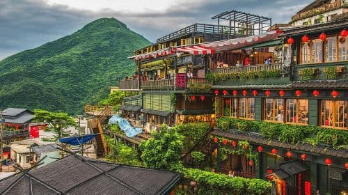 Private Jiufen & Pingxi Day Tour with English-Speaking Guide Day Tours