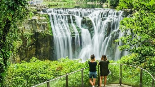 Private Jiufen & Pingxi Day Tour with English-Speaking Guide Day Tours
