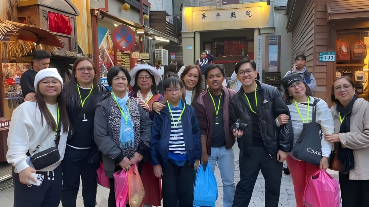 From Taipei: Shifen, Jiufen, and Yehliu Geopark Day Tour Day Tours