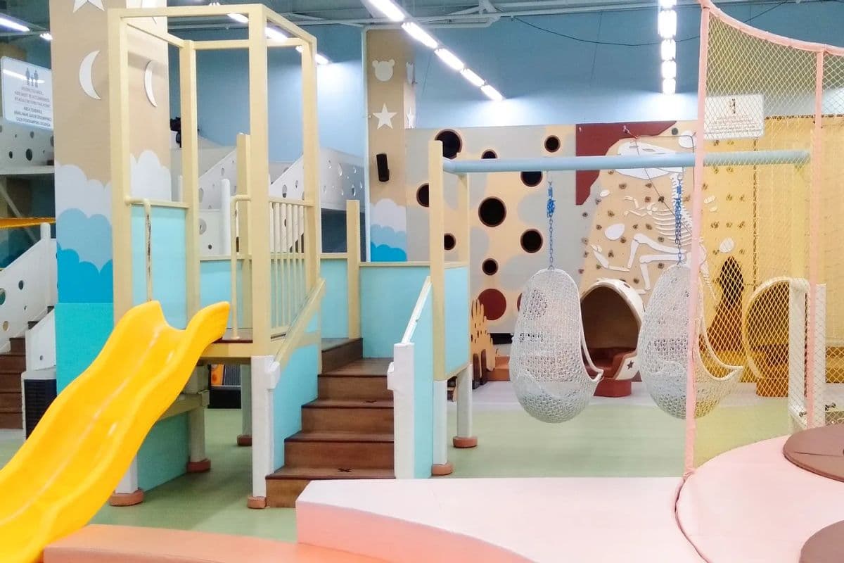 Hooray Paris Van Java