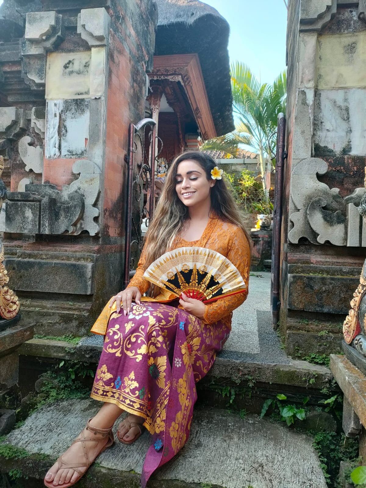 Balinese Custome Seraya Budaya Singapadu Ubud