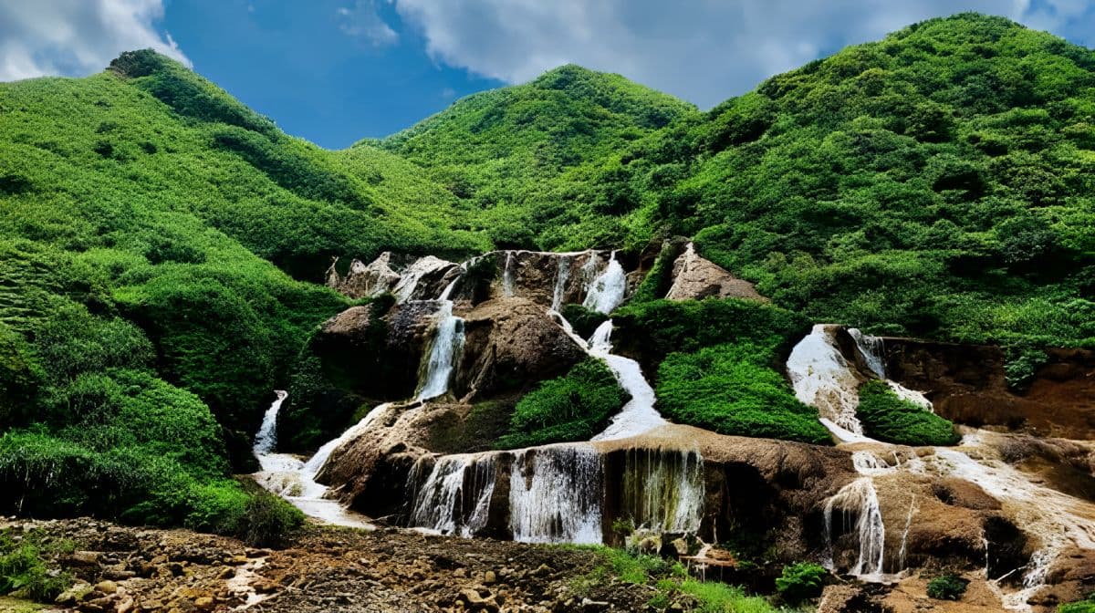 Yehliu, Shifen, Golden Waterfall, Jiufen Shared Day Tour Day Tours