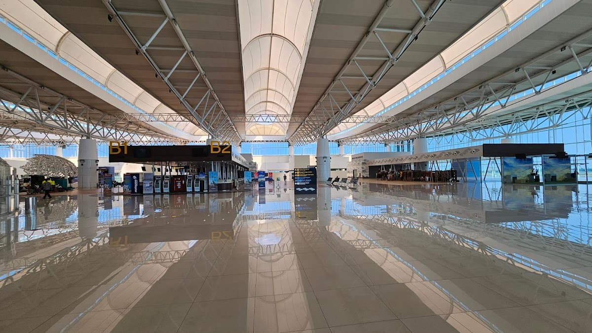 Bandung Airport Transfer from/to Kertajati International Airport (KJT)