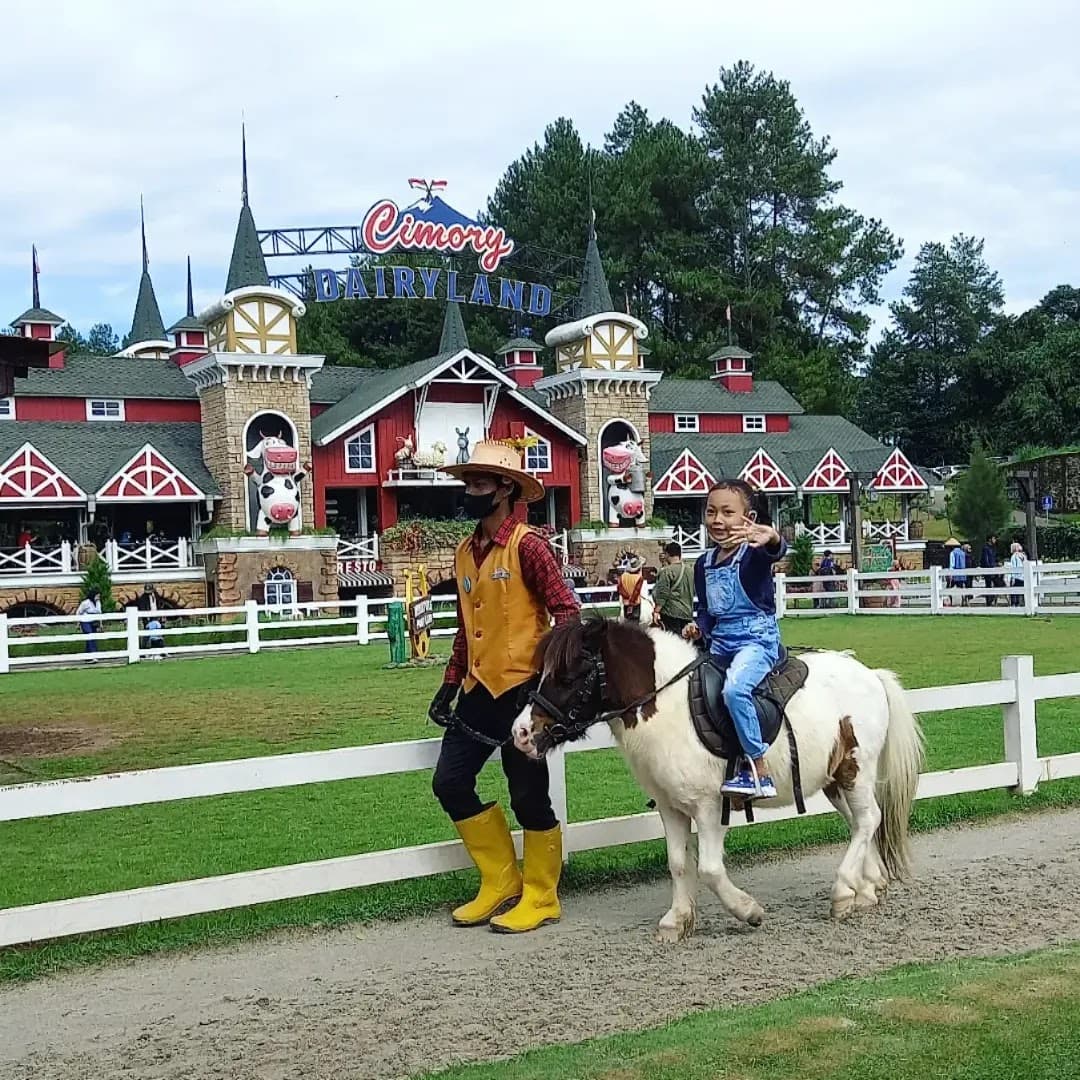 Dairyland Farm Theme Park Puncak