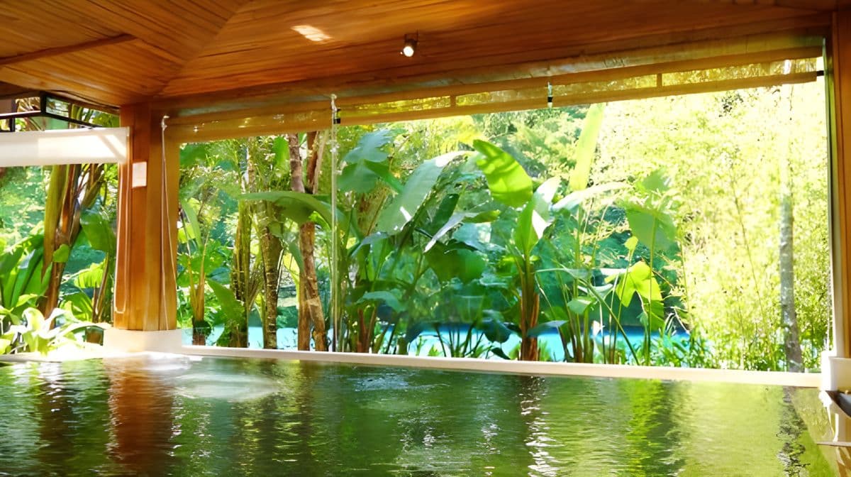 Fulaoduo Wulai Resort in New Taipei City | Scenic Hot Spring Room & Japanese-Style Public Bath | Hot Spring Experience & Exquisite Dining | Book Online via Official Website