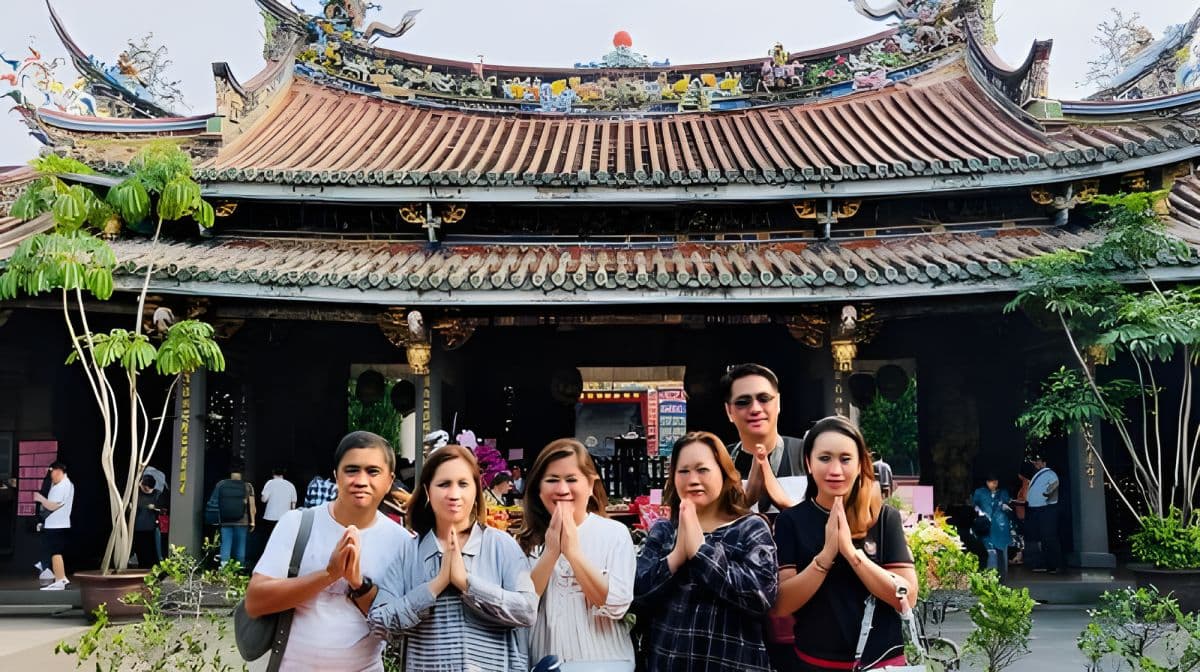 Tour privato personalizzato di un'intera giornata a Taipei