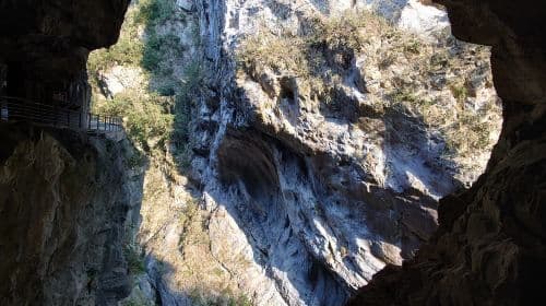 Hualien Taroko National Park + Qixingtan Scenic Area + Ch'ing-shui Cliff 1-day tour