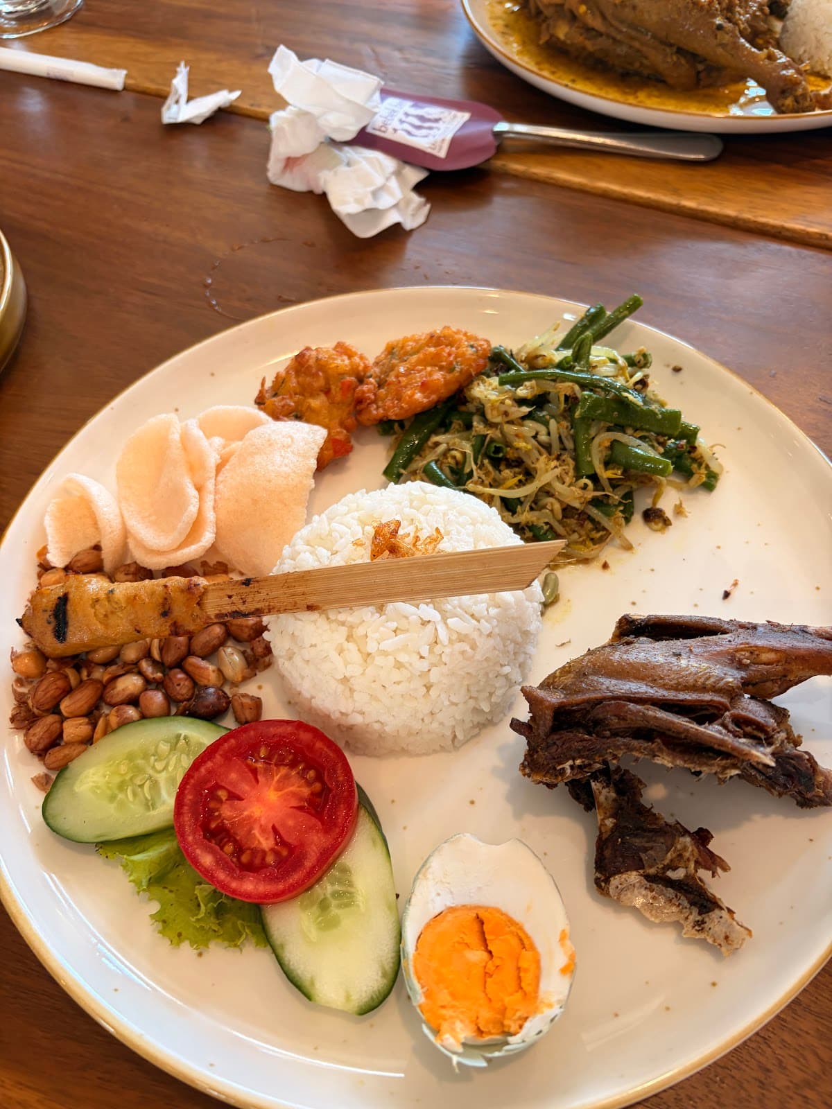 Bebek Bengil Restaurant Kelapa Gading