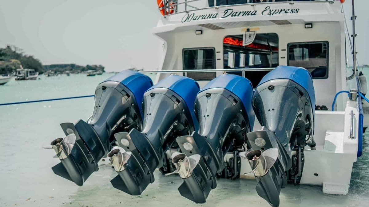 Biglietto per motoscafo veloce per Nusa Penida con Waruna Dharma Express