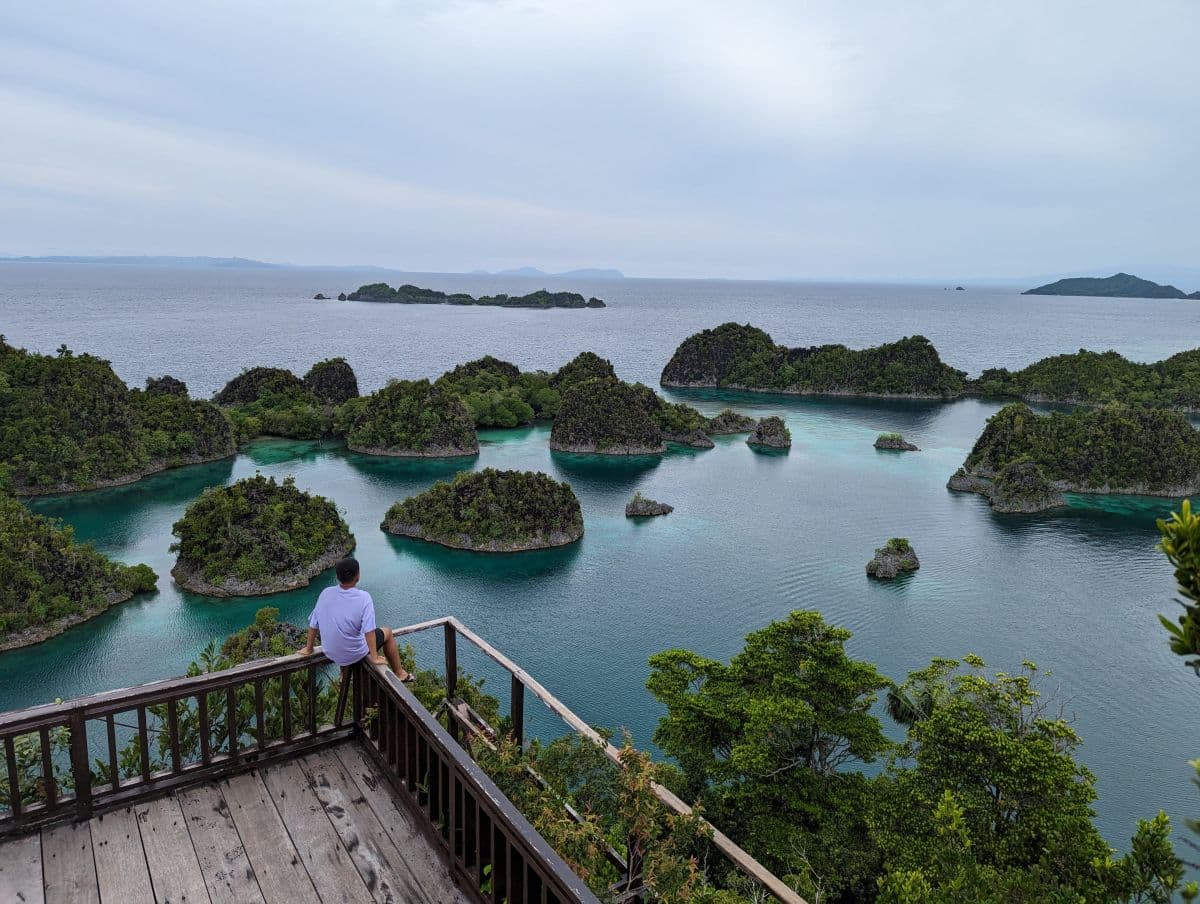 Explore Raja Ampat 7 days