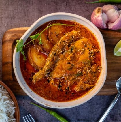 Comida india en el restaurante Spice Mantraa Seminyak