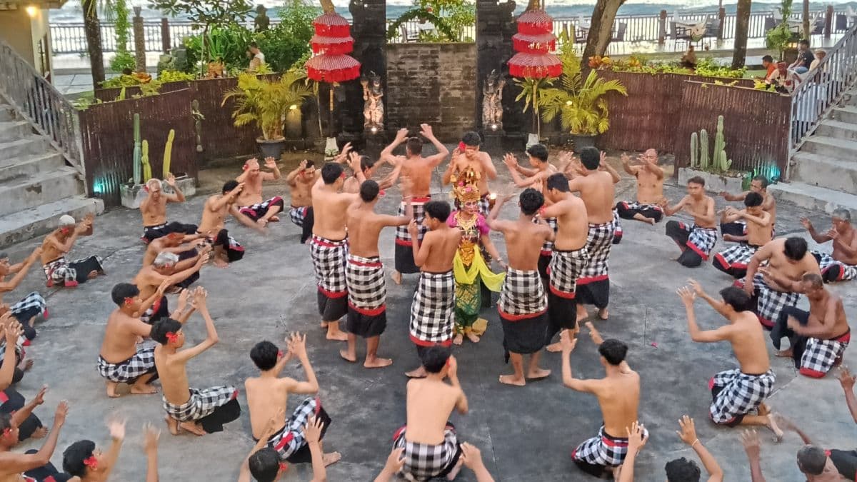 Kecak and Fire Dance Tanah Lot