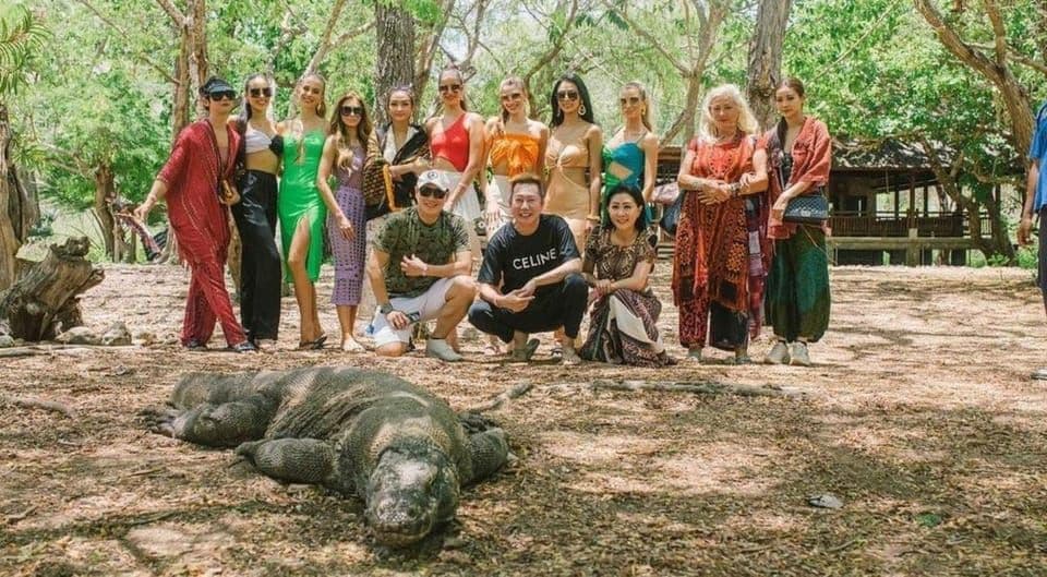 Labuan Bajo Komodo National Park Full-Day Big Group Tour