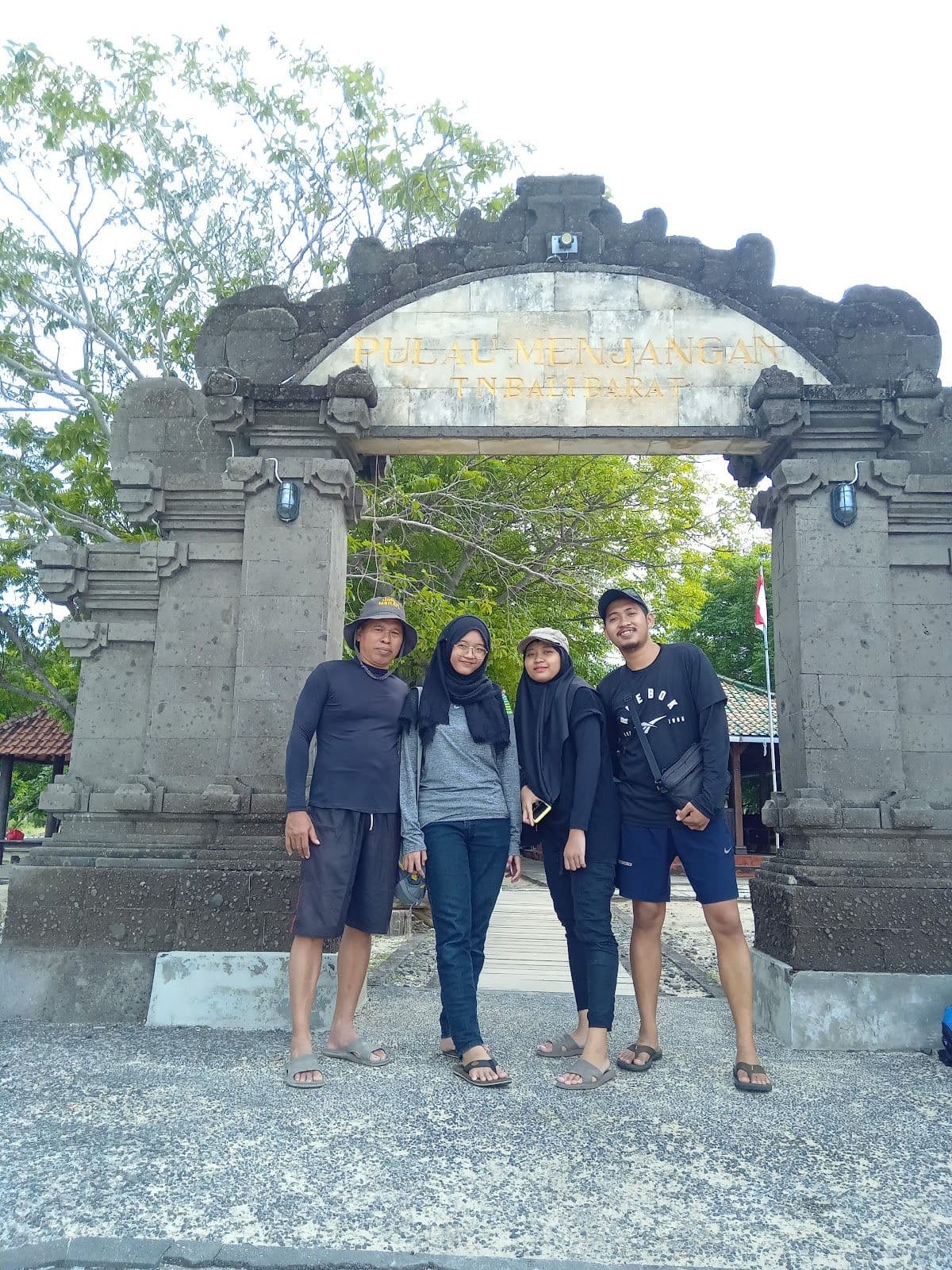 Open Trip Menjangan