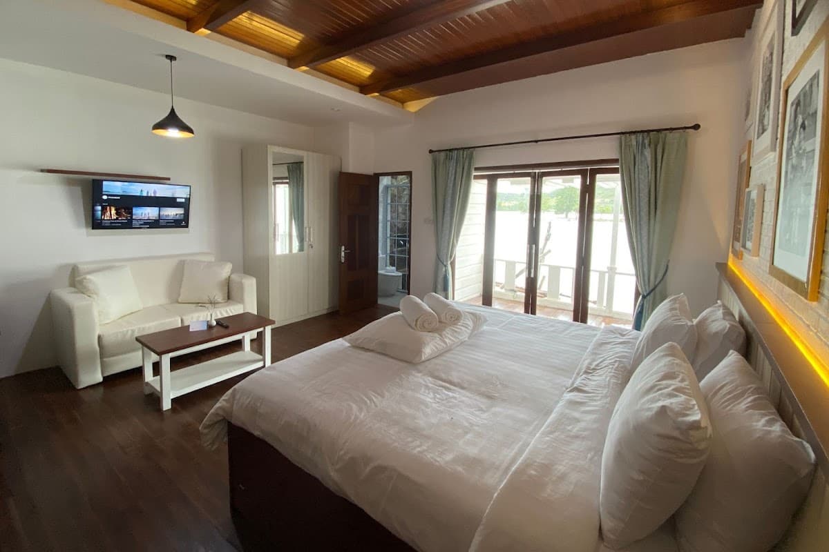 Morelo Water Villa