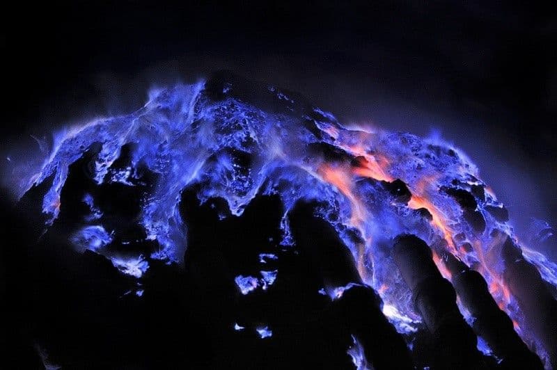 Open Trip Kawah Ijen - by Yukbanyuwangi