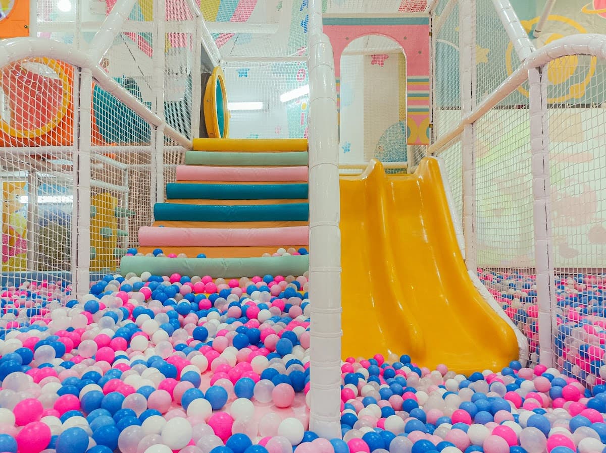 Playtopia Sports Ice Skating Supermal Karawaci