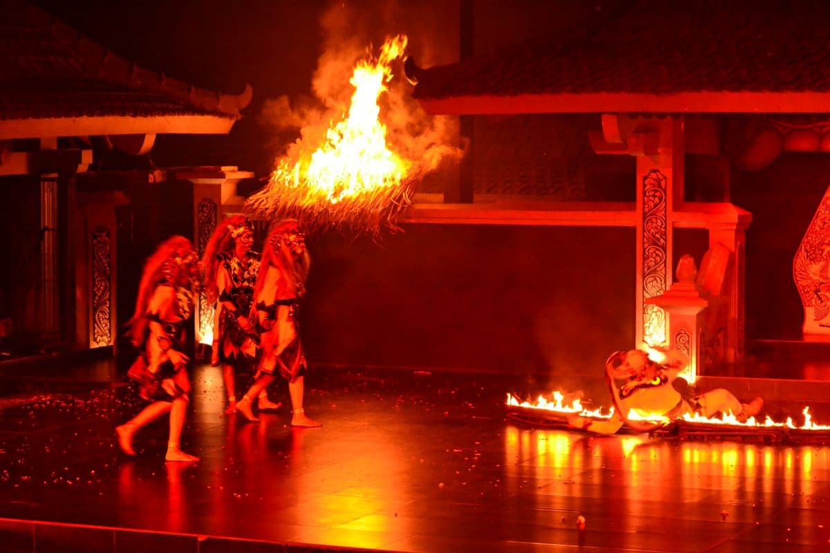 Ramayana Ballet Purawisata – Official Tickets for Yogyakarta’s Legendary 48-Year Cultural Show Near Malioboro