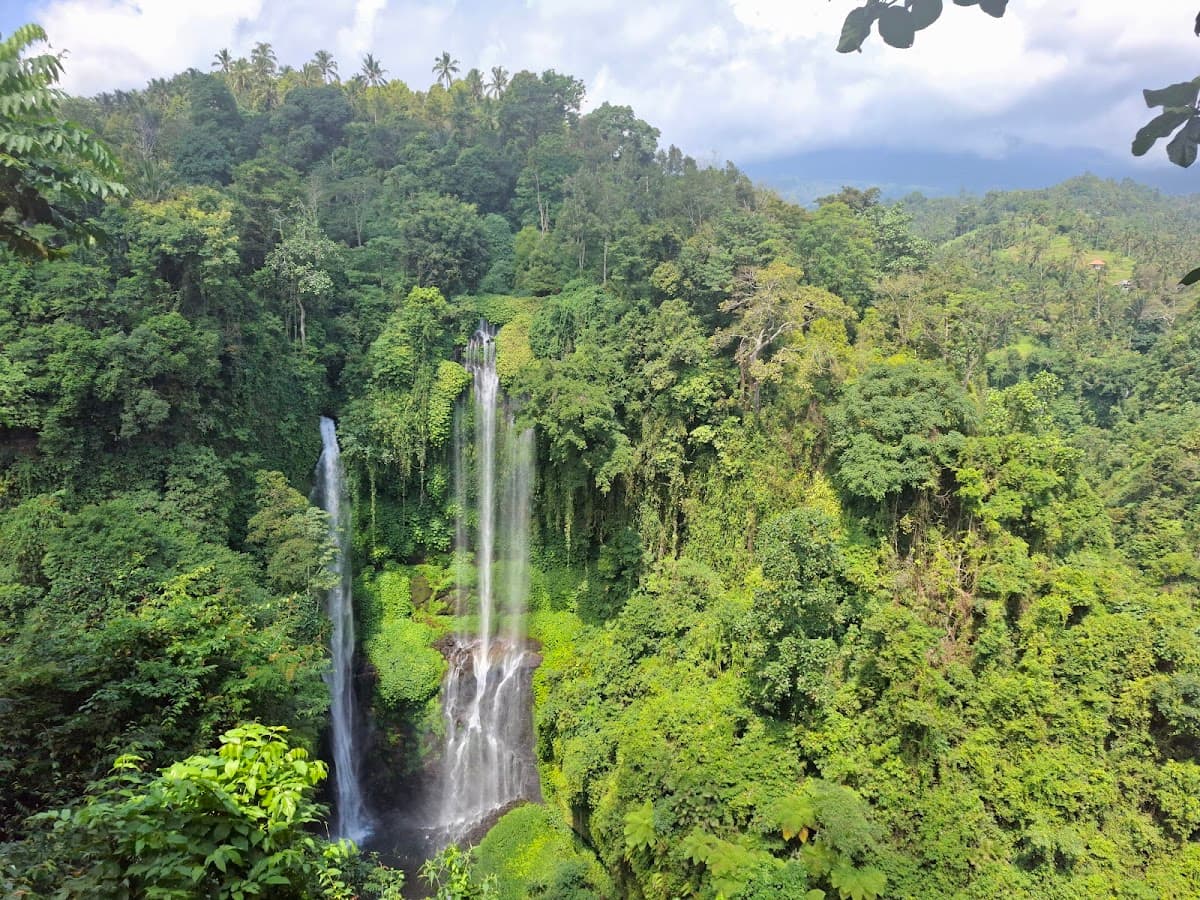 Sekumpul Waterfall Tour by Bali Volcano Jeep