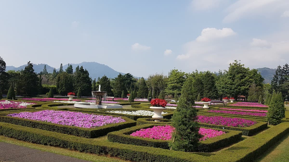 Taman Bunga Nusantara