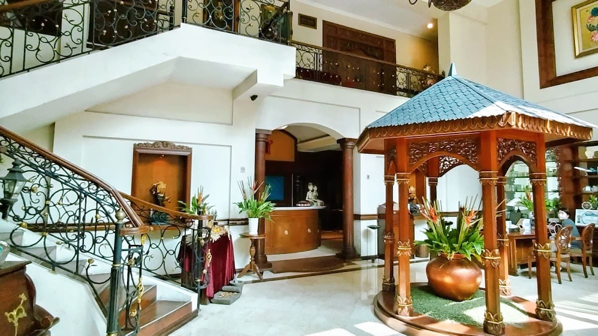 Taman Sari Royal Heritage Spa - Wahid Hasyim