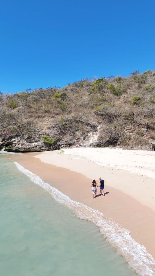 The Escape Island Tour Pink Beach and Snorkeling