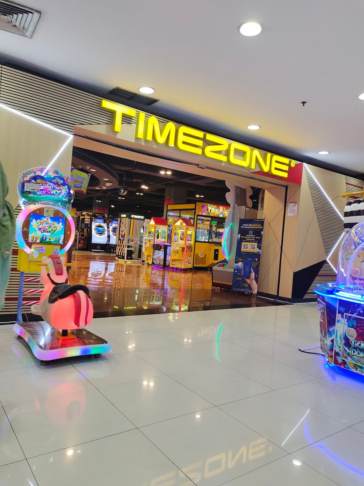 Timezone Bandung Indah Plaza