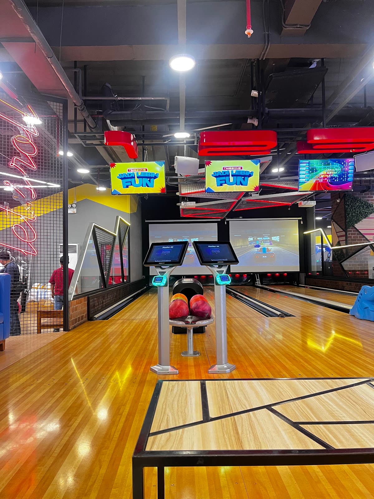 Timezone Nipah Mall