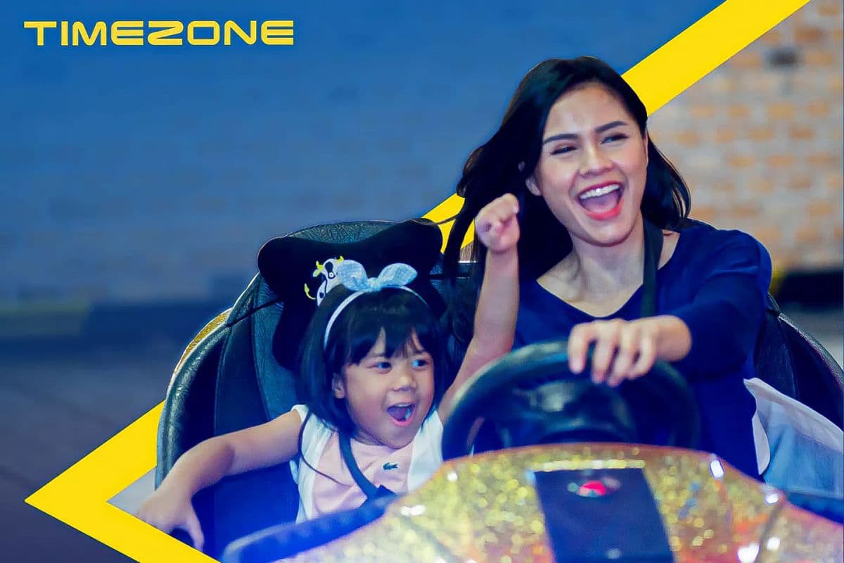 Timezone Paris Van Java