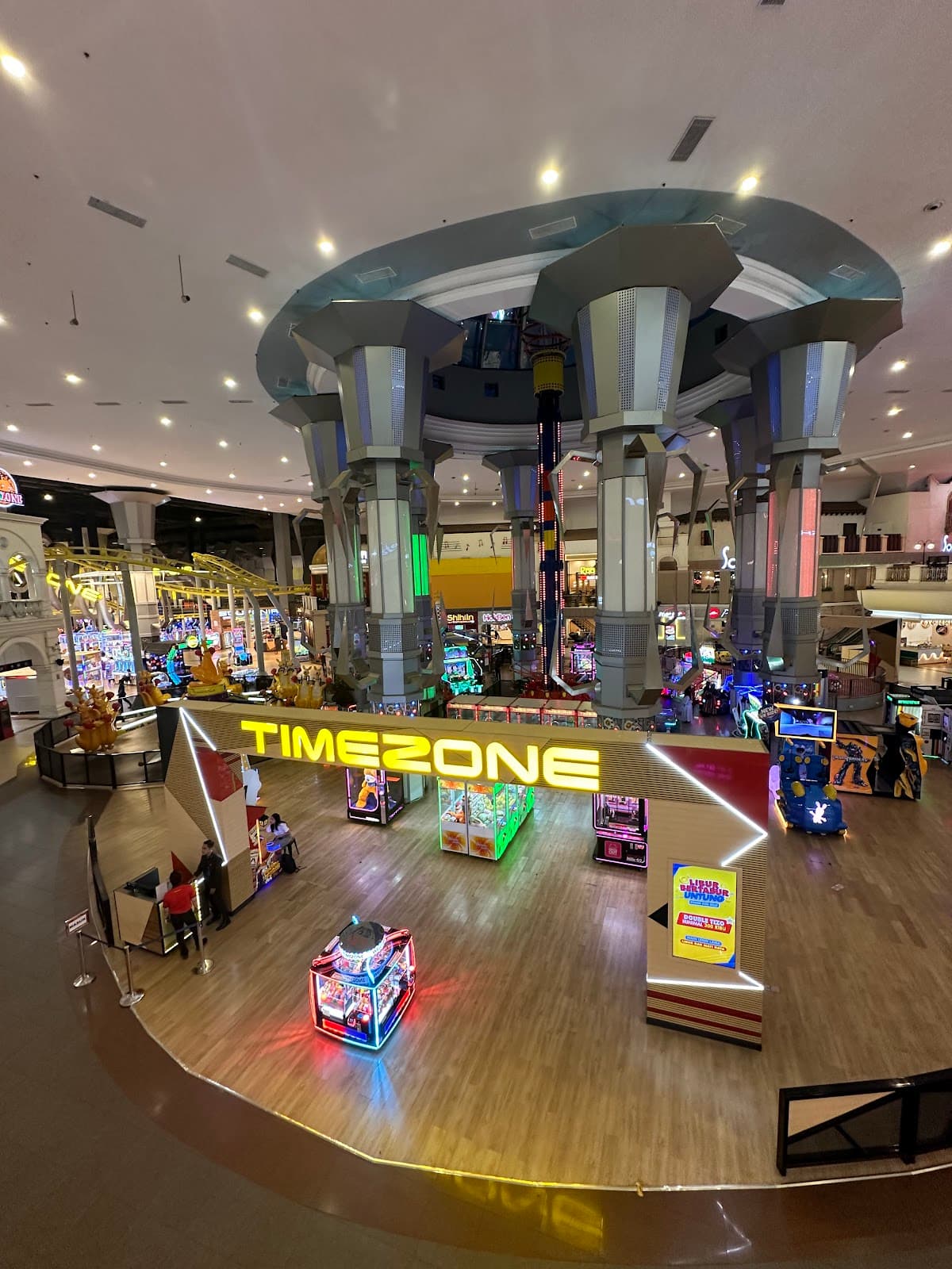 Timezone Supermal Karawaci