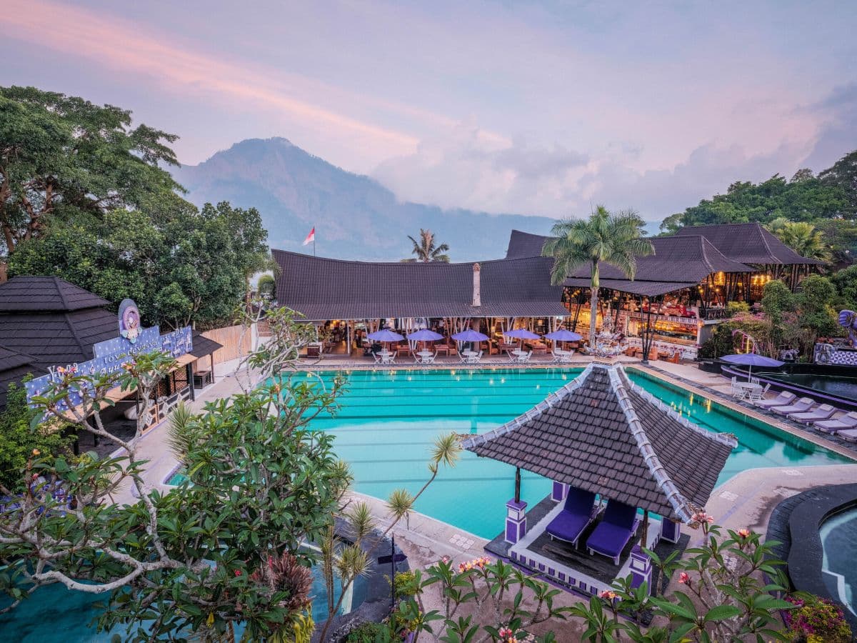 Toya Devasya Natural Hot Spring