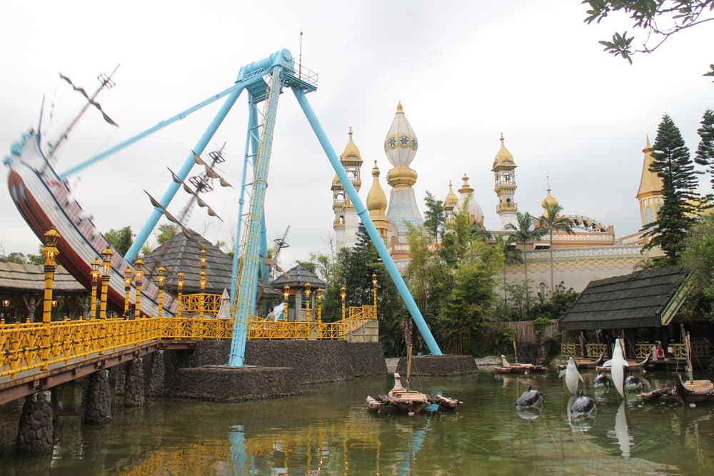 Leofoo Village Theme Park