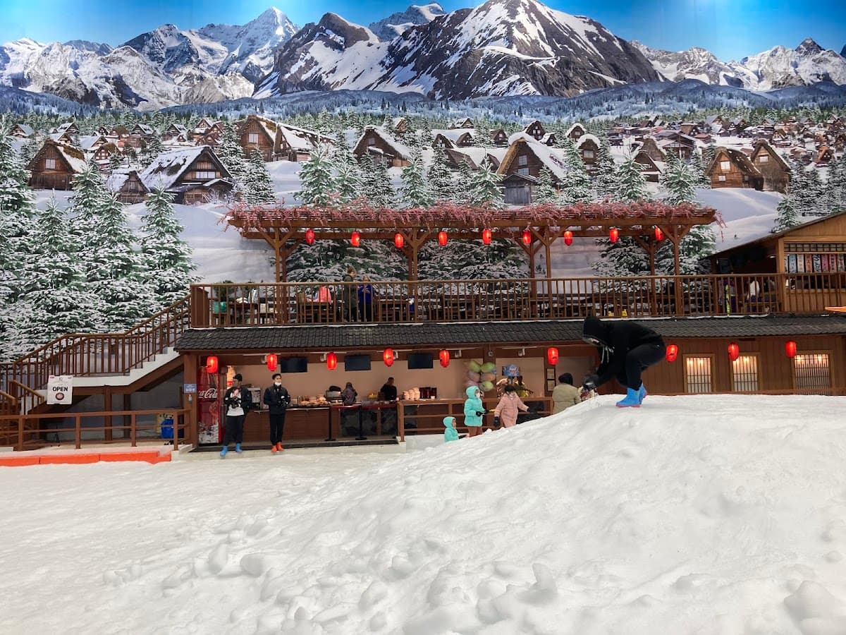 Trans Snow World Bintaro