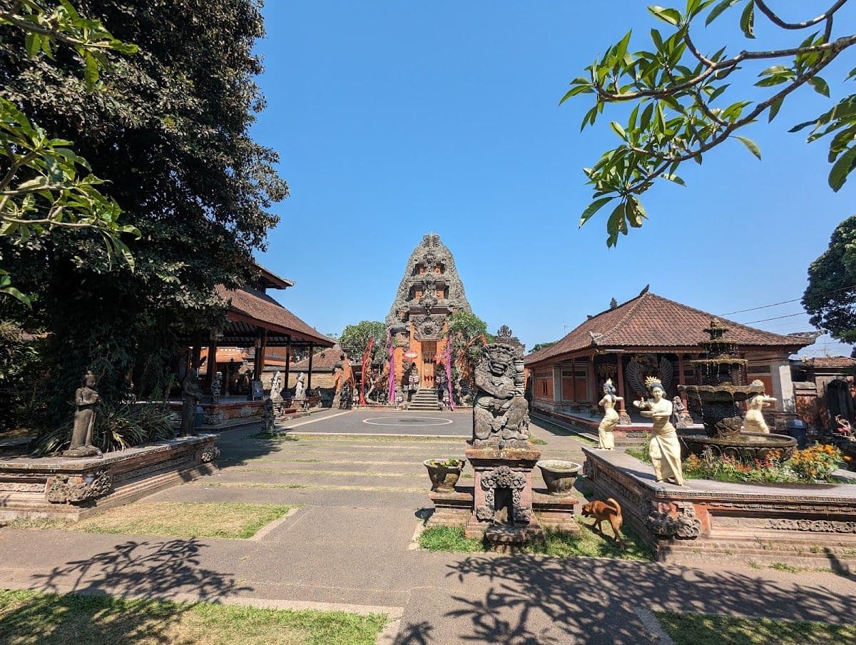 Ubud Kecak at Peliatan Palace