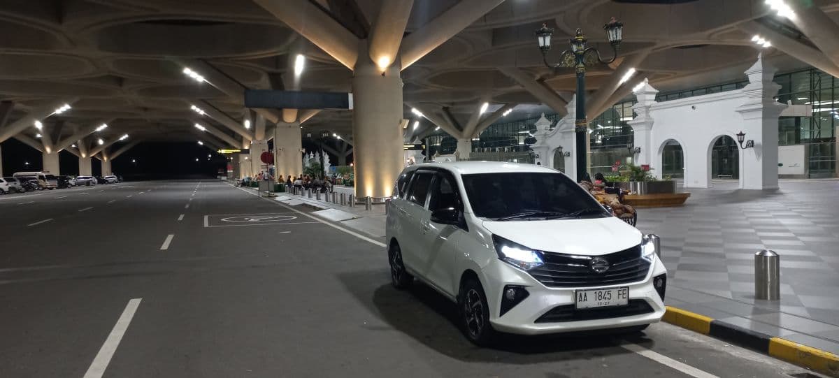 Yogyakarta Luchthaventransfer van/naar Adi Sucipto Airport