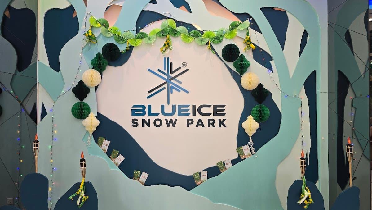 Blue Ice Snow Park  @ Pavilion Bukit Jalil