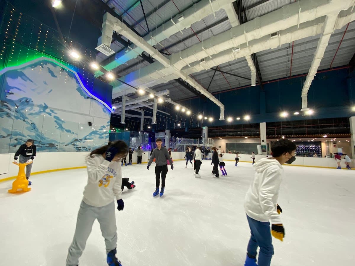 Blue Ice Snow Park  @ Pavilion Bukit Jalil