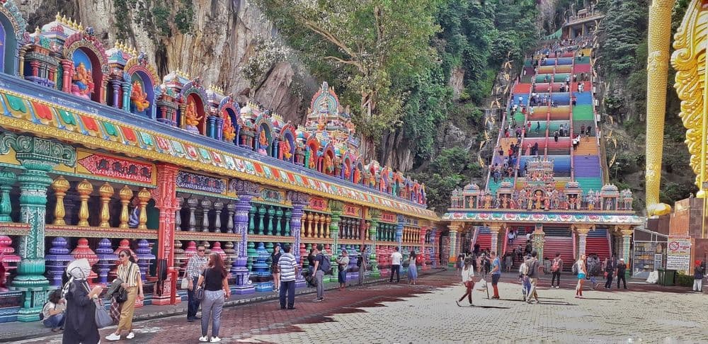 Colmar Tropical & Batu Cave Day Trip (SIC - Join In Tour)