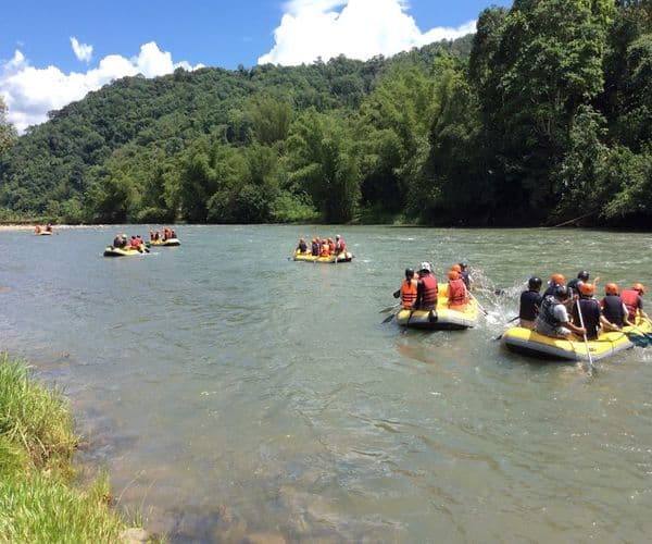 Kiulu Water Rafting, Tamparuli Suspension Bridge & Likas City Mosque Half Day Tour with Lunch (Level 1 -2)