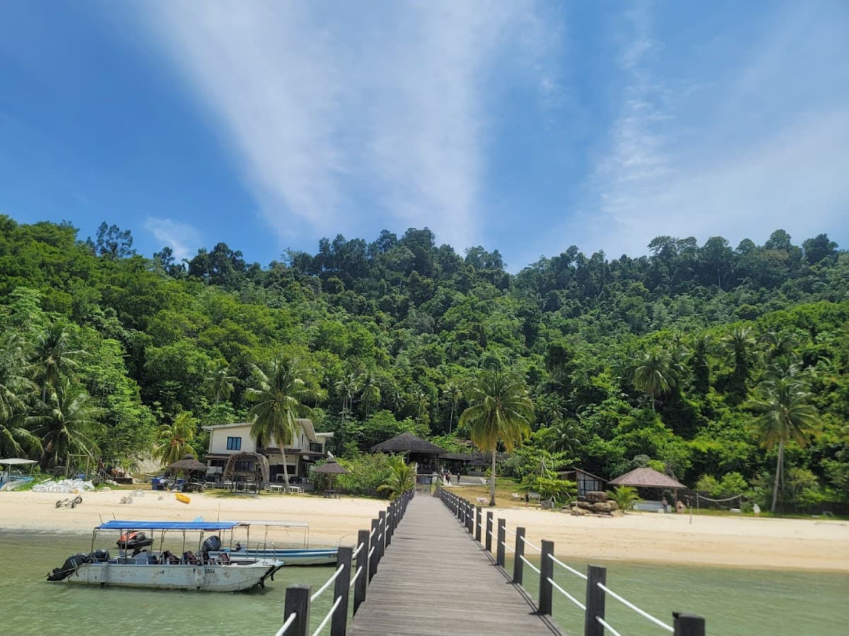 Dreamer Island Snorkeling Day Tour