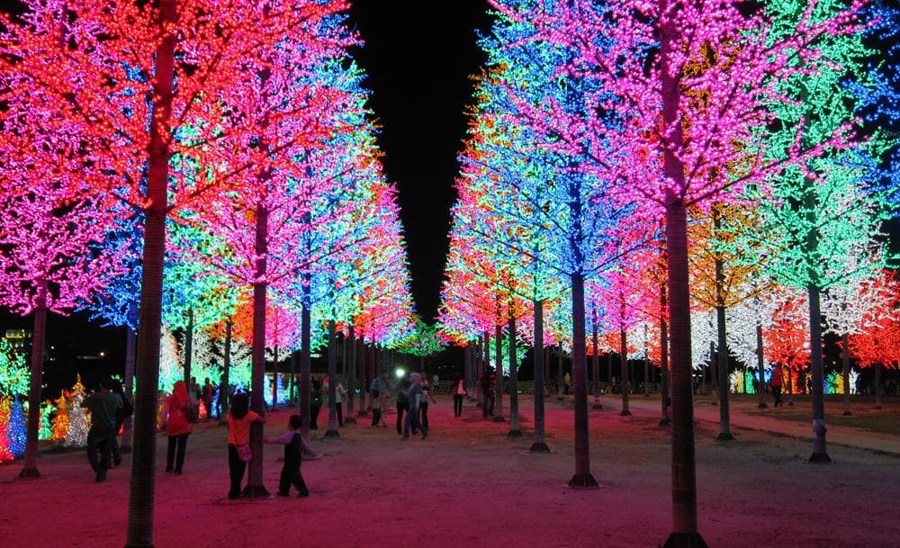 i-City Theme Park