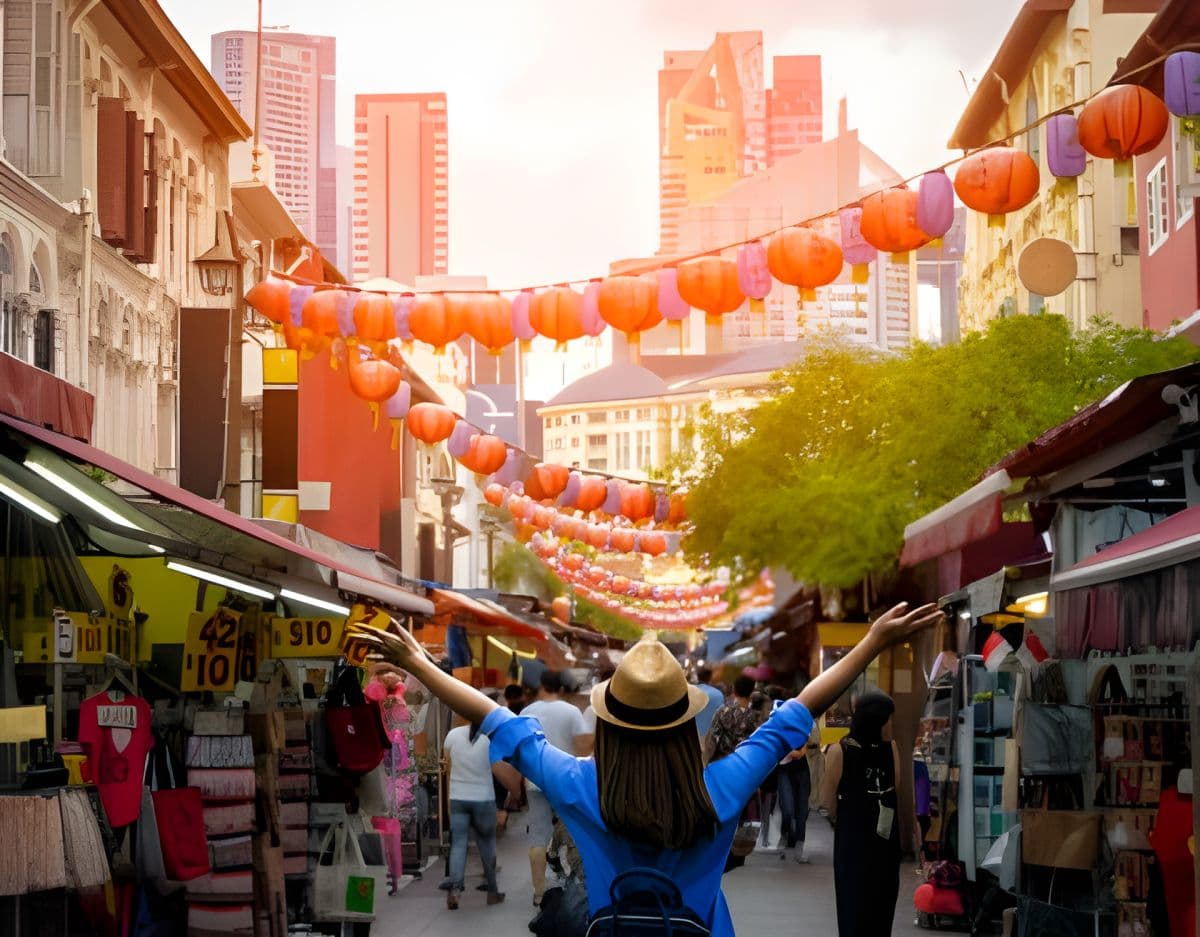 Singapore Foodie Experience with 5 Tastings Private Evening Guided Tour