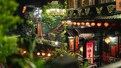 Taipei Jiufen and Shifen Private Charter 1-day Tour 8 Hours: Customized Itinerary (Departing from Taipei) Day Tours