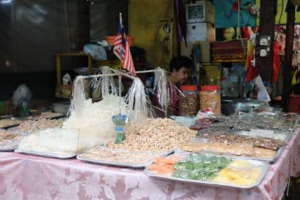 Kuala Lumpur Chinatown Delights with Real Foodie experience