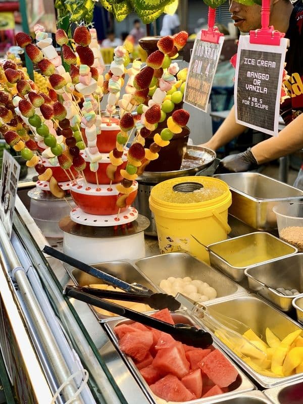 Tour Noturno de Exploração Gastronômica em Kuala Lumpur (SIC - Tour em Grupo)