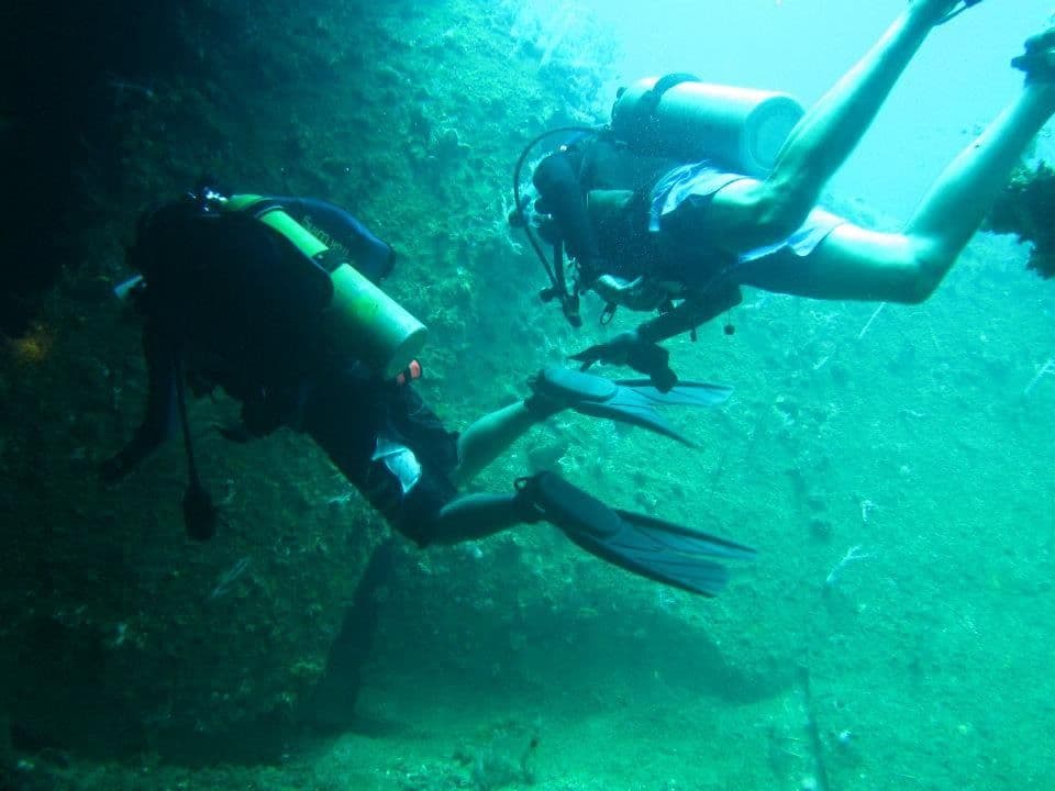 MoonBay Island Snorkeling / Diving 1 Day Tour