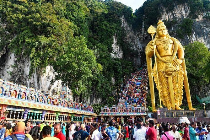 Privétour: Kuala Lumpur met Petronas Twin Towers observatiedek en Batu Caves